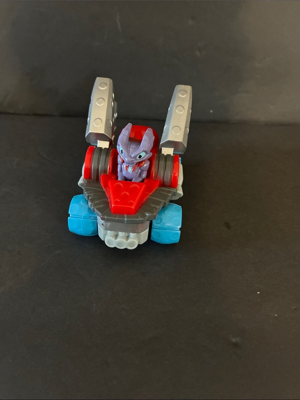 2016 Acriusion McDonald”s happy meal toy Skylanders spitfire & hot steak toy